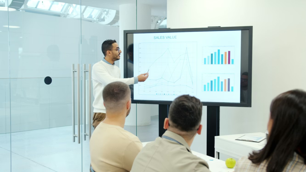 Virtual Assistants vs Personal Assistants vs Virtual Executives